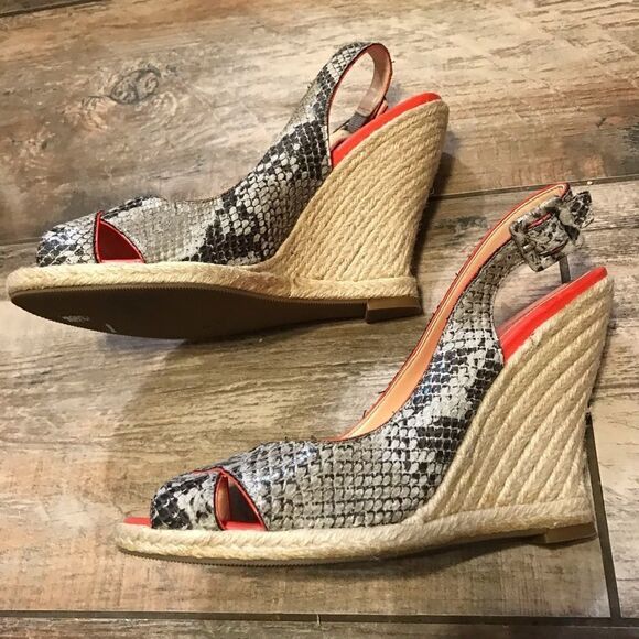 Audrey Brooke - Cute Snake Print Wedge (9) - Picture 4 of 6